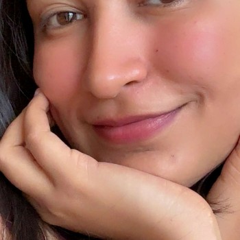 anshika bhatnagar